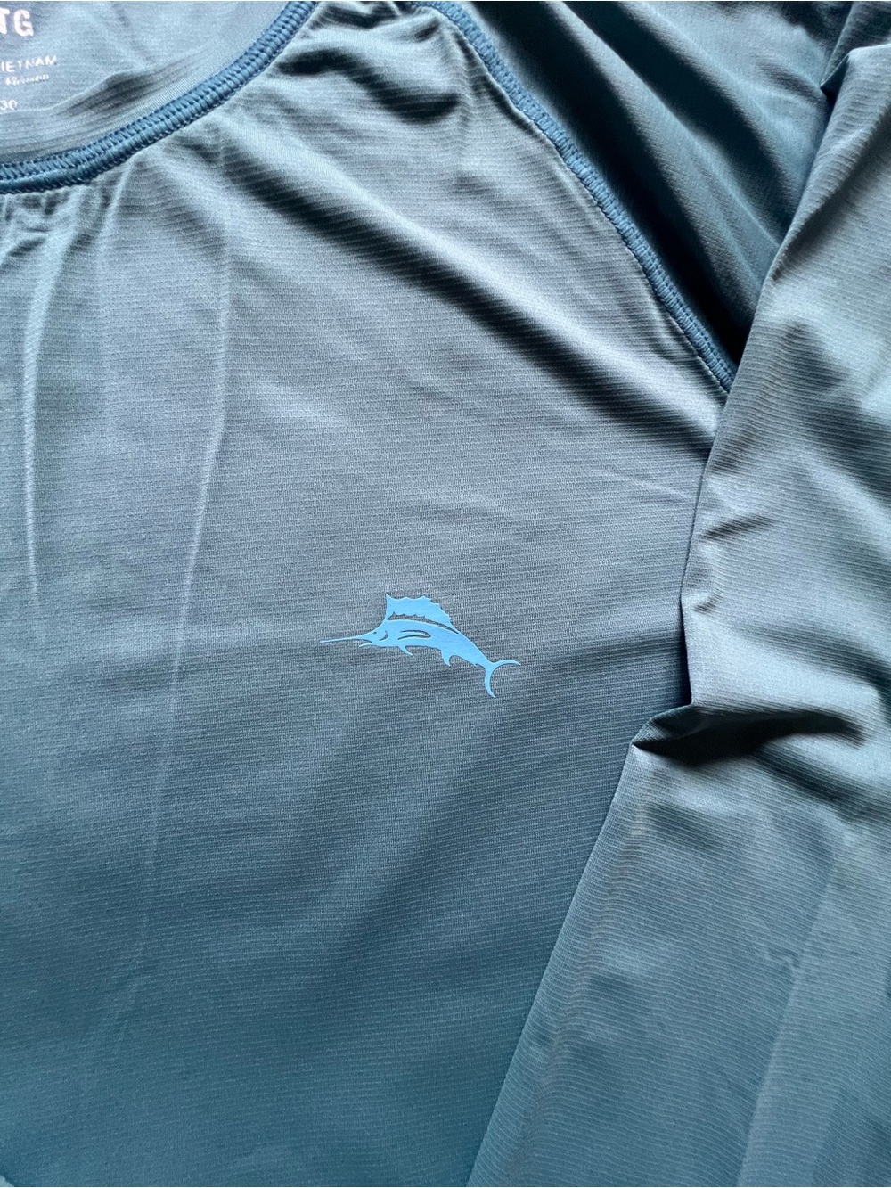 Tommy Bahama IslandZone Long Sleeve Swim Rash Guard UPF 50+ Protection - Picture 2 of 6